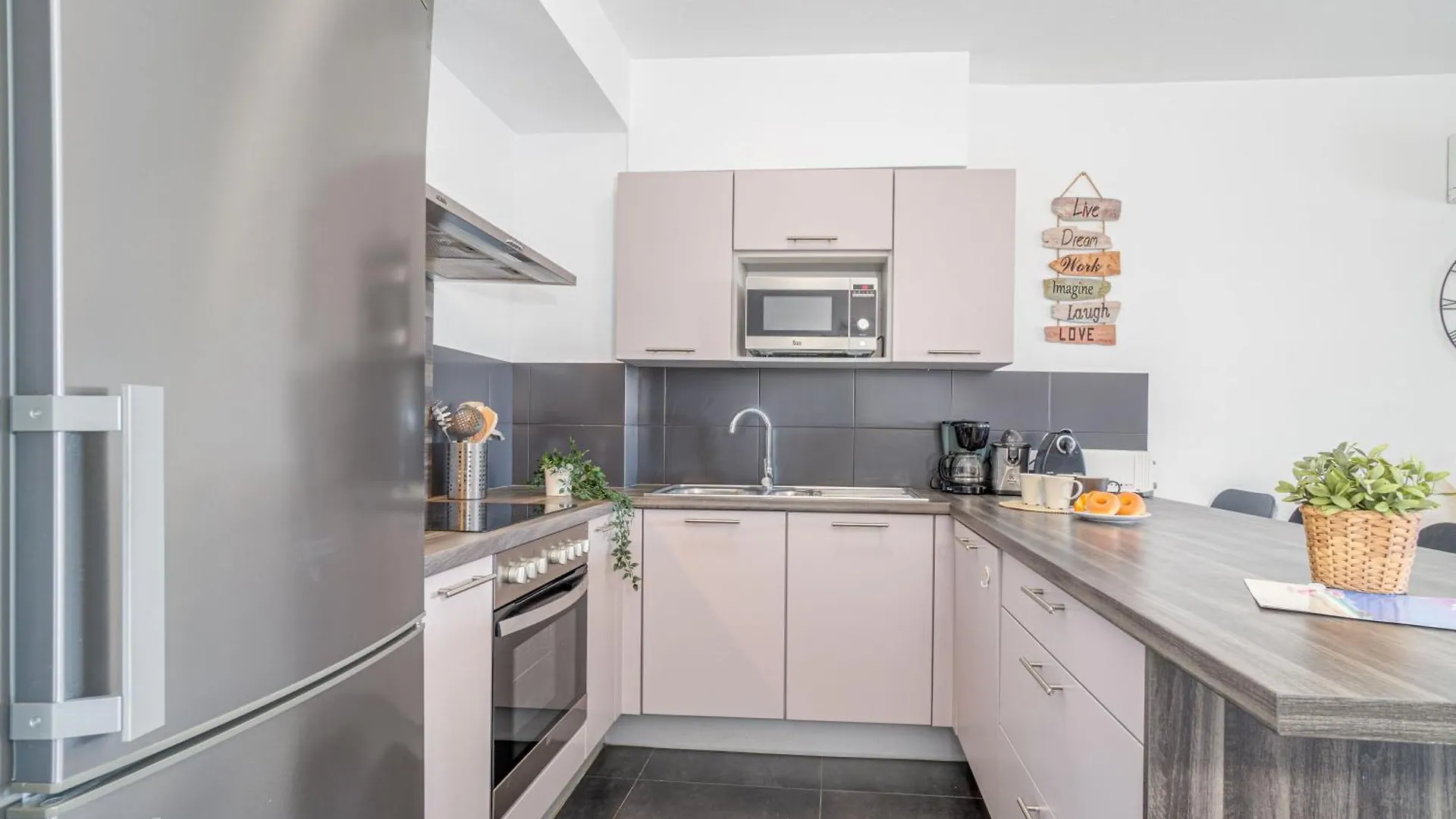 Apart-Rent Apartment Sant Maurici 0137 Empuriabrava Spain