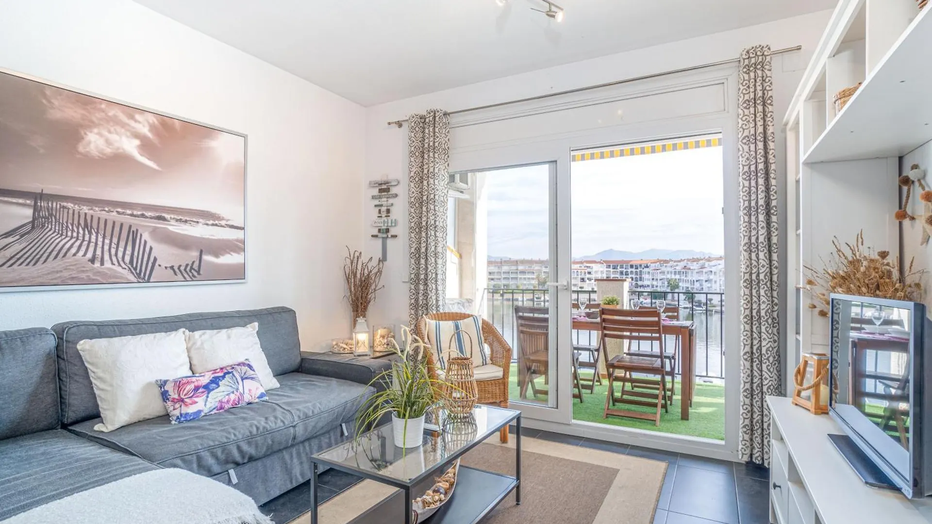 Apart-Rent Apartment Sant Maurici 0137 Empuriabrava
