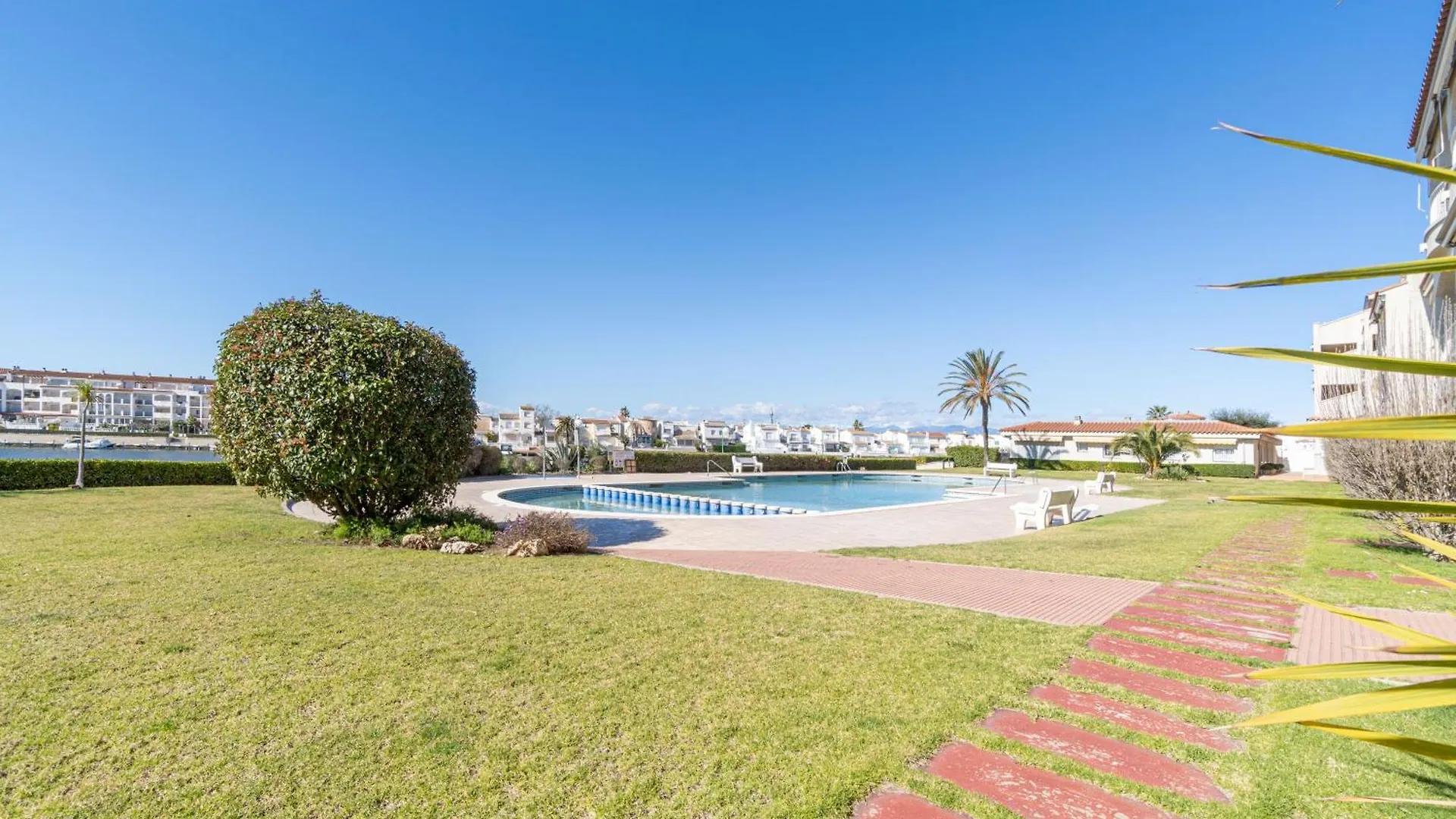 Apart-Rent Apartment Sant Maurici 0137 Empuriabrava